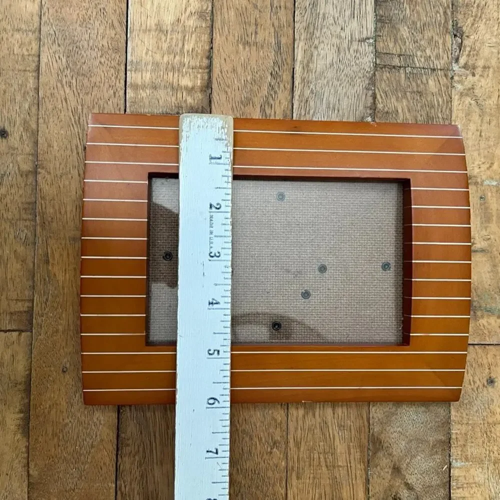 Striped Wooden Picture Frame 3.5 x 5 in Warm Amber Finish Hung or Free Standing